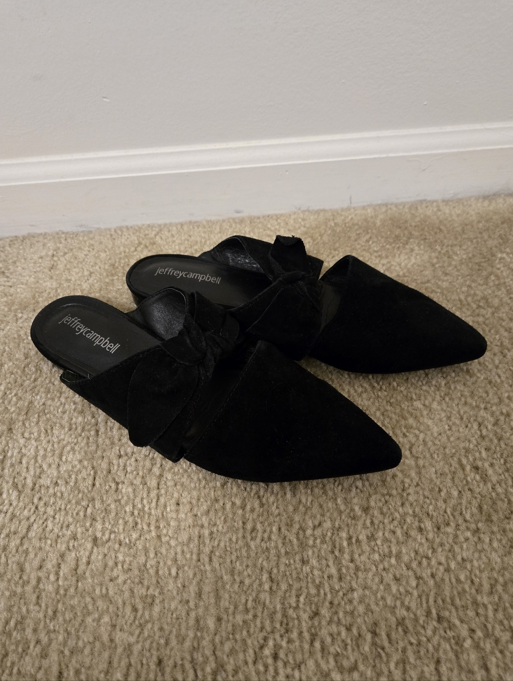 Jeffrey Campbell Charlin Black Suede Bow Slip On Point Toe Flat Mules Size 8